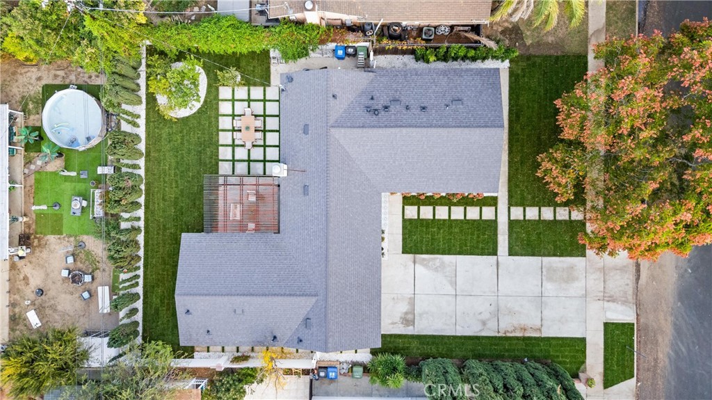 MLS #OC25262195 image #38