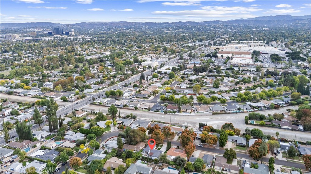 MLS #OC25262195 image #44