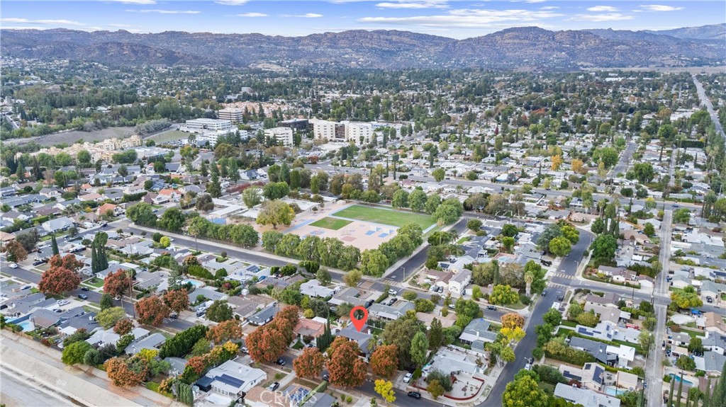 MLS #OC25262195 image #46