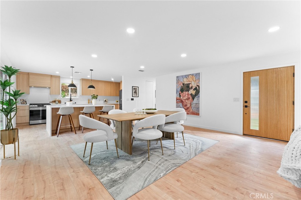 MLS #OC25262195 image #5