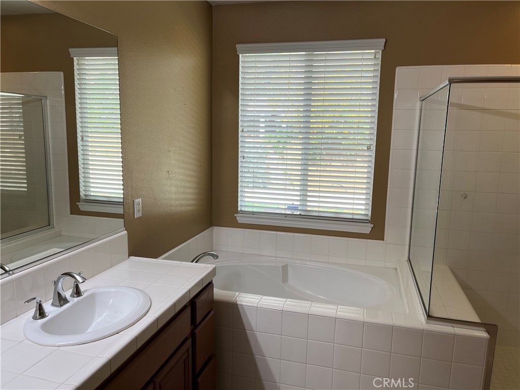 MLS #OC25262197 image #39