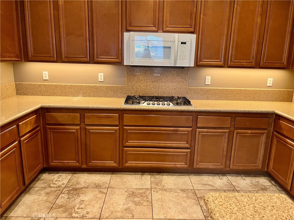 MLS #OC25262197 image #6