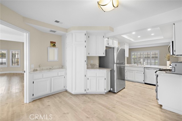 MLS #OC25262199 image #10