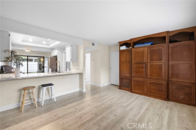 MLS #OC25262199 image #17