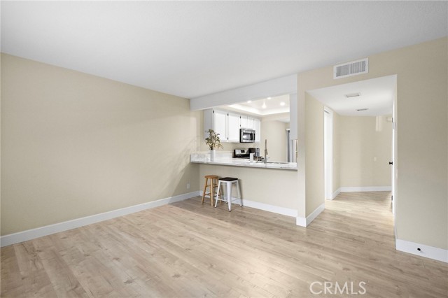 MLS #OC25262199 image #18