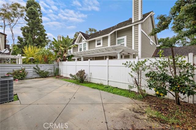 MLS #OC25262199 image #20