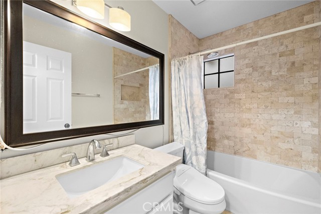 MLS #OC25262199 image #24