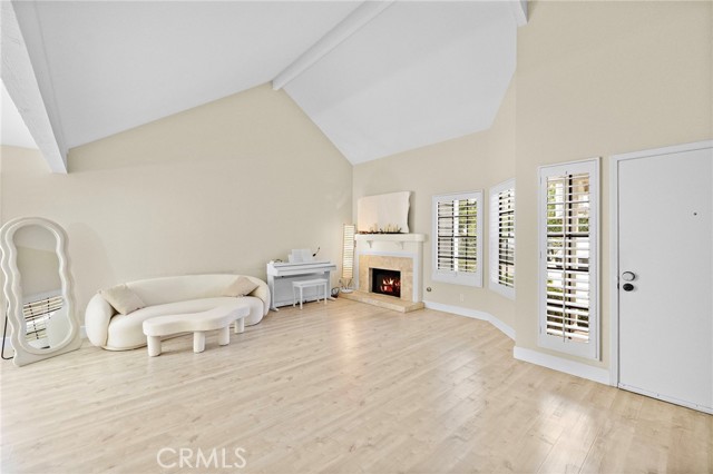 MLS #OC25262199 image #6