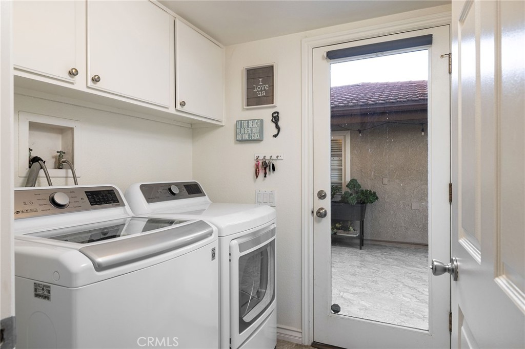 MLS #OC25262214 image #19