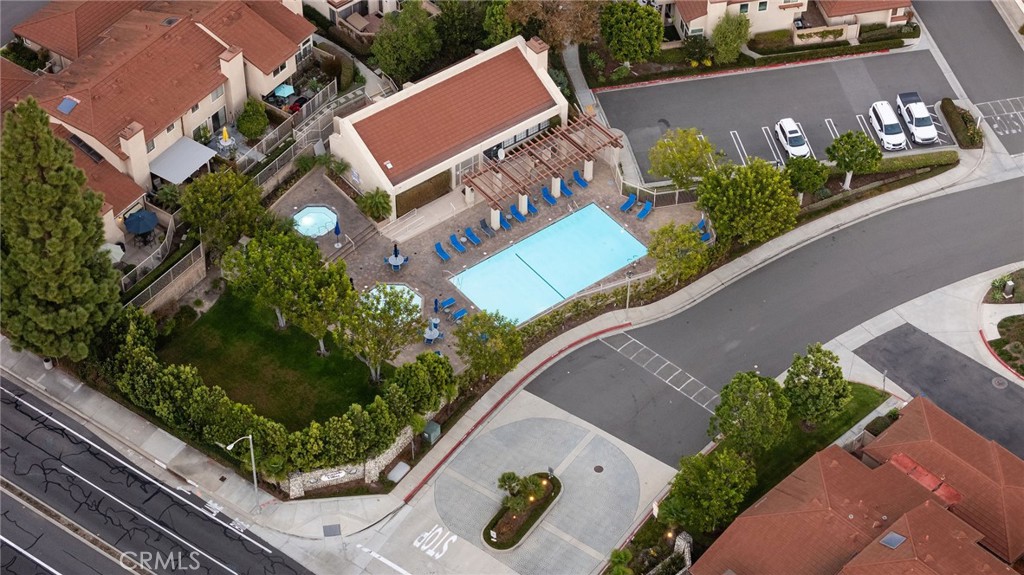 MLS #OC25262214 image #24