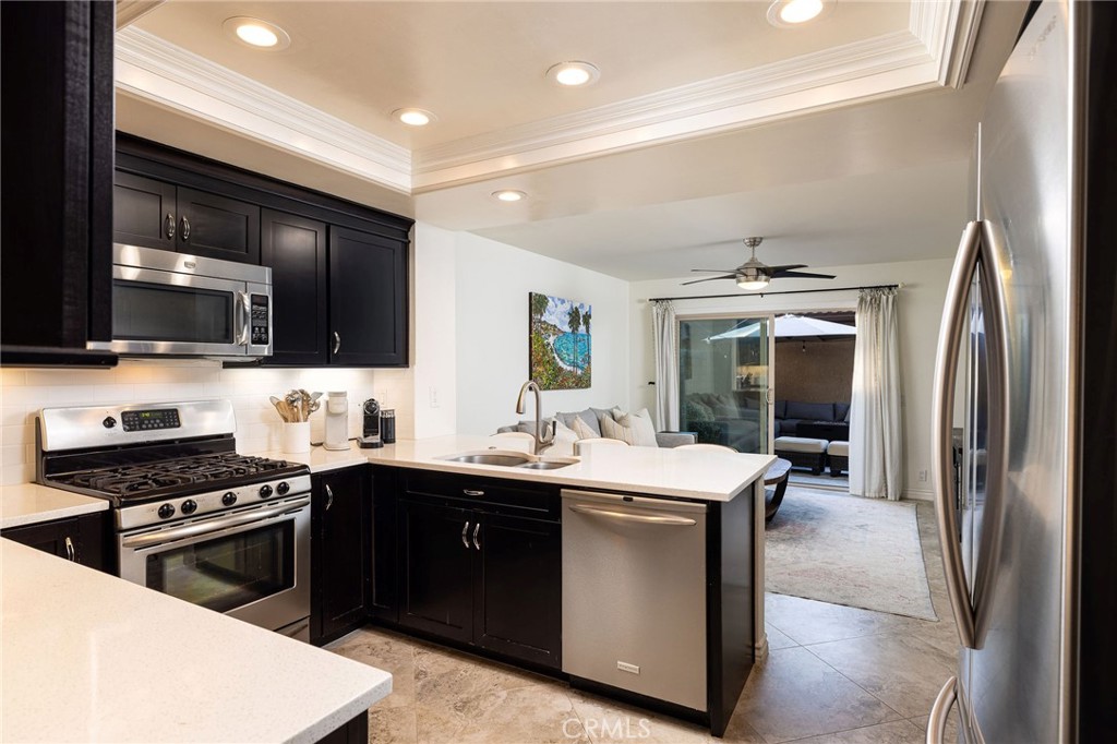 MLS #OC25262214 image #6