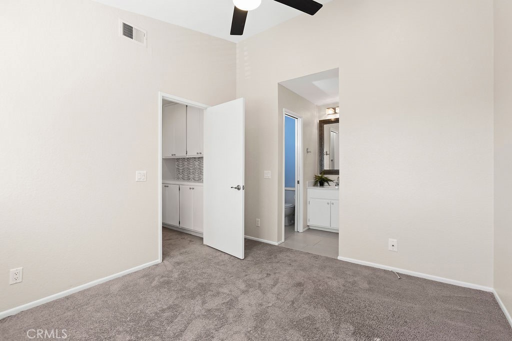 MLS #OC25262228 image #11