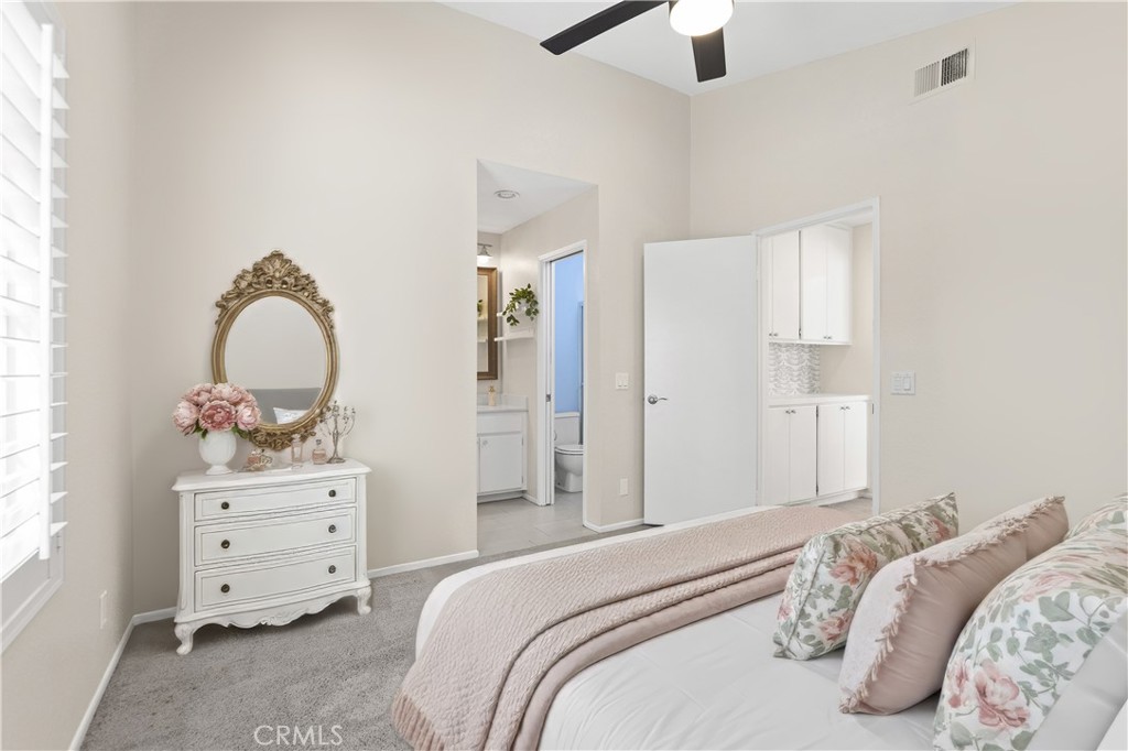 MLS #OC25262228 image #6