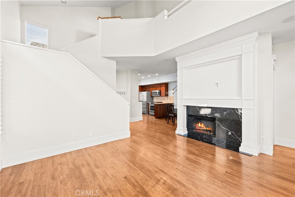 MLS #OC25262238 image #11