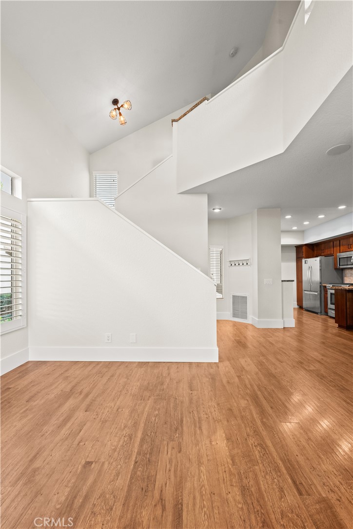 MLS #OC25262238 image #13