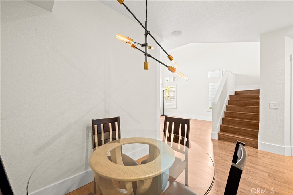 MLS #OC25262238 image #22