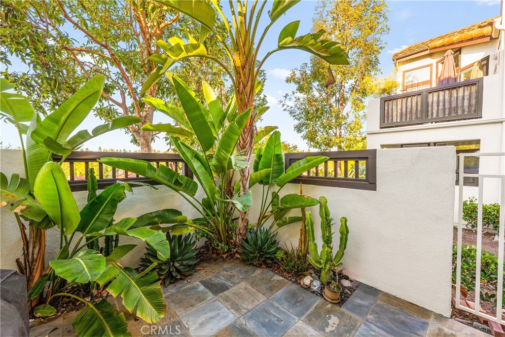 MLS #OC25262238 image #38