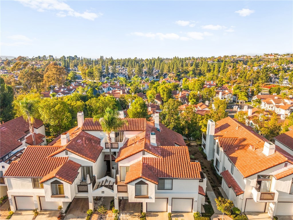 MLS #OC25262238 image #42