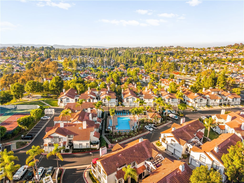 MLS #OC25262238 image #48