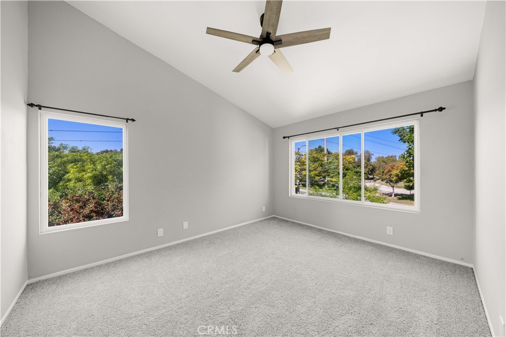 MLS #OC25262283 image #16