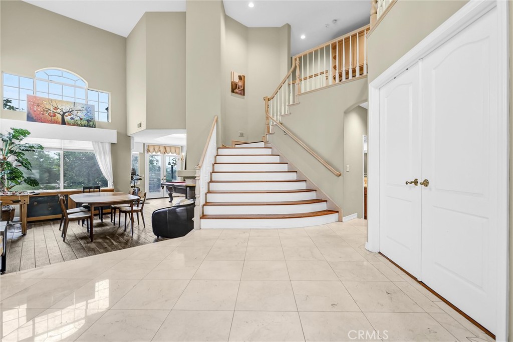 MLS #OC25262286 image #12