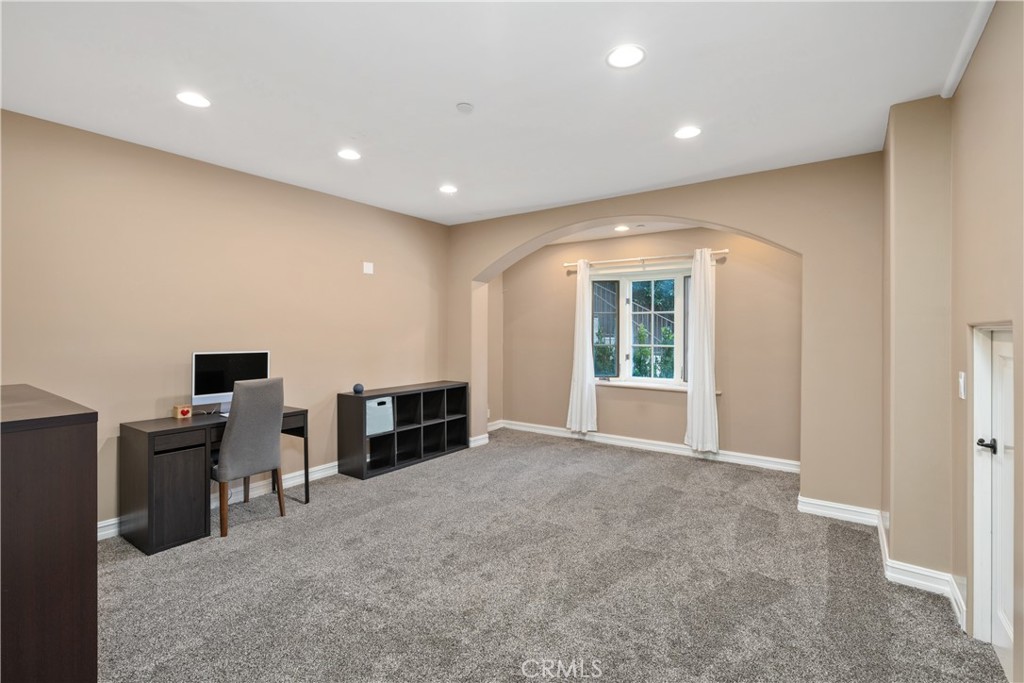 MLS #OC25262294 image #25