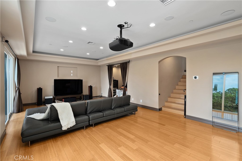 MLS #OC25262294 image #34