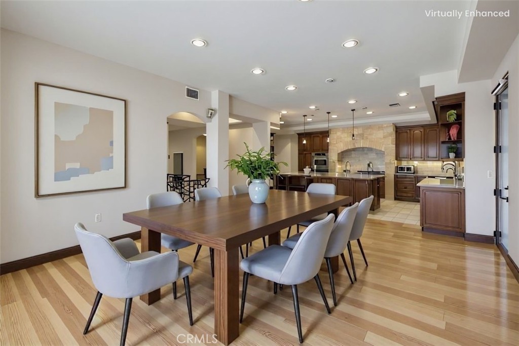 MLS #OC25262294 image #6