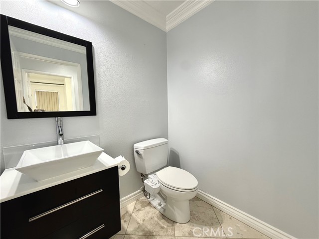 MLS #OC25262308 image #15