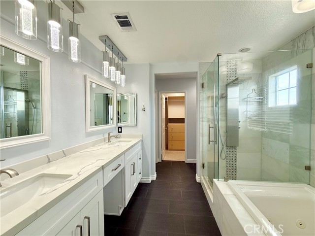 MLS #OC25262308 image #29