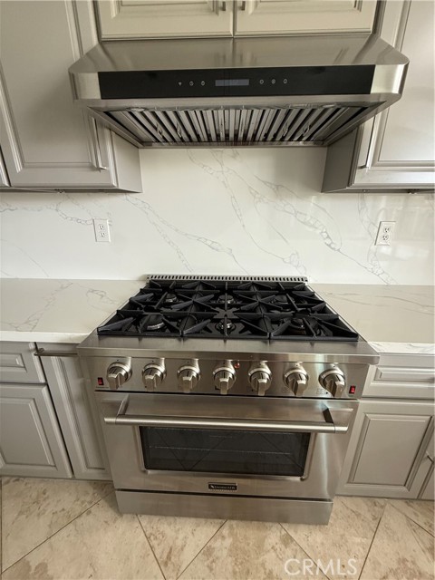 MLS #OC25262308 image #33