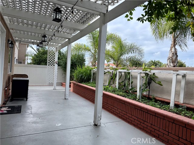 MLS #OC25262308 image #34