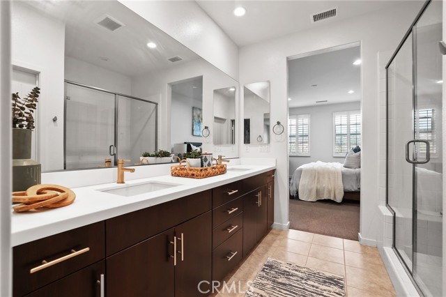 MLS #OC25262337 image #19