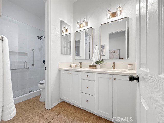 MLS #OC25262340 image #15