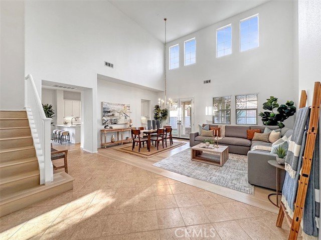 MLS #OC25262340 image #2