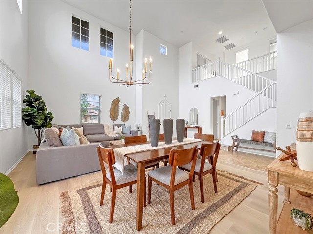 MLS #OC25262340 image #4