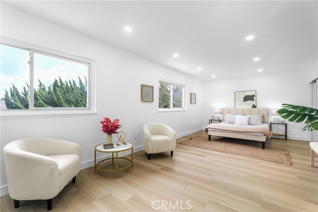 MLS #OC25262393 image #13