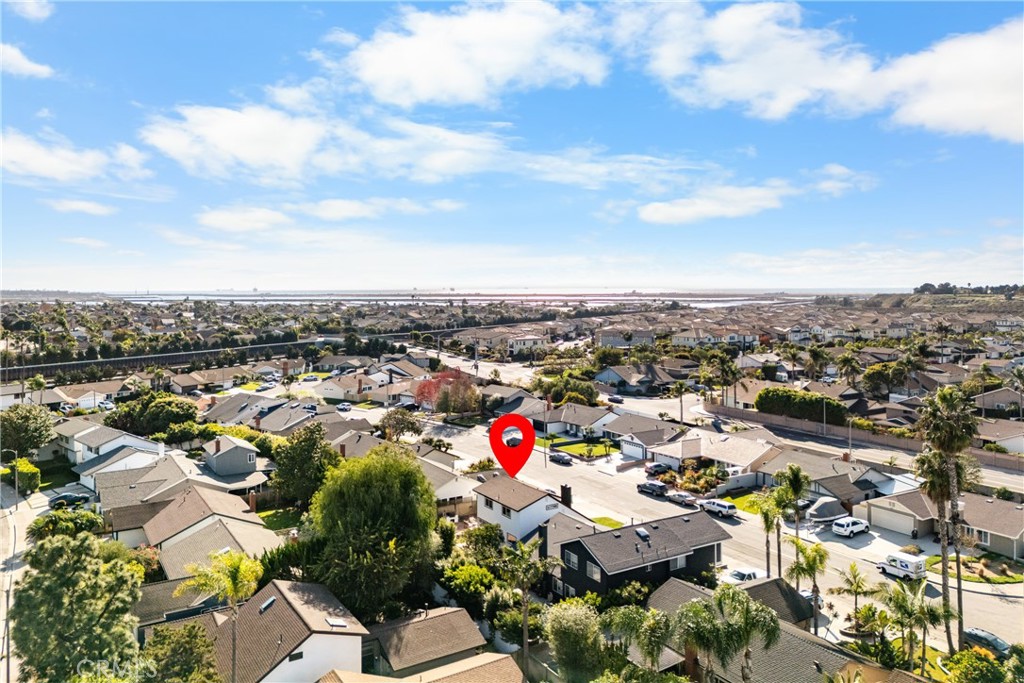 MLS #OC25262393 image #28