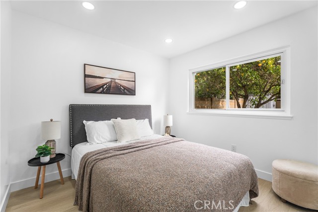 MLS #OC25262393 image #5