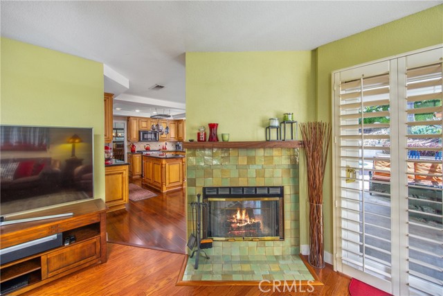 MLS #OC25262397 image #15