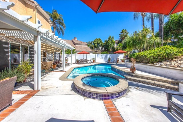 MLS #OC25262397 image #39