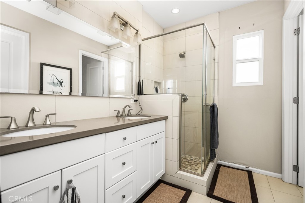 MLS #OC25262419 image #26