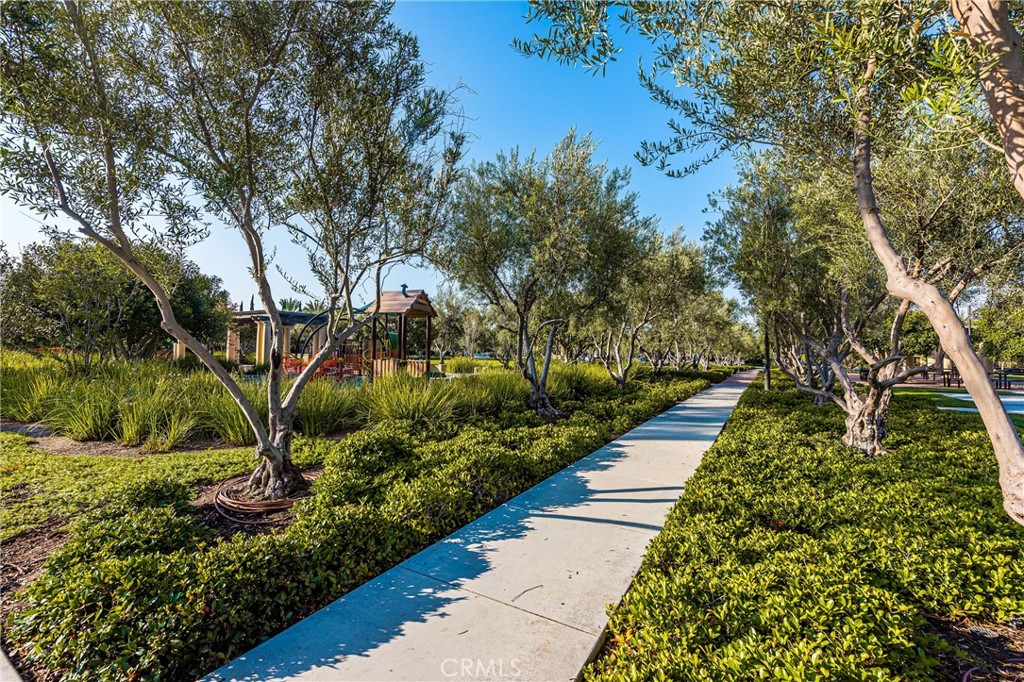 MLS #OC25262419 image #37