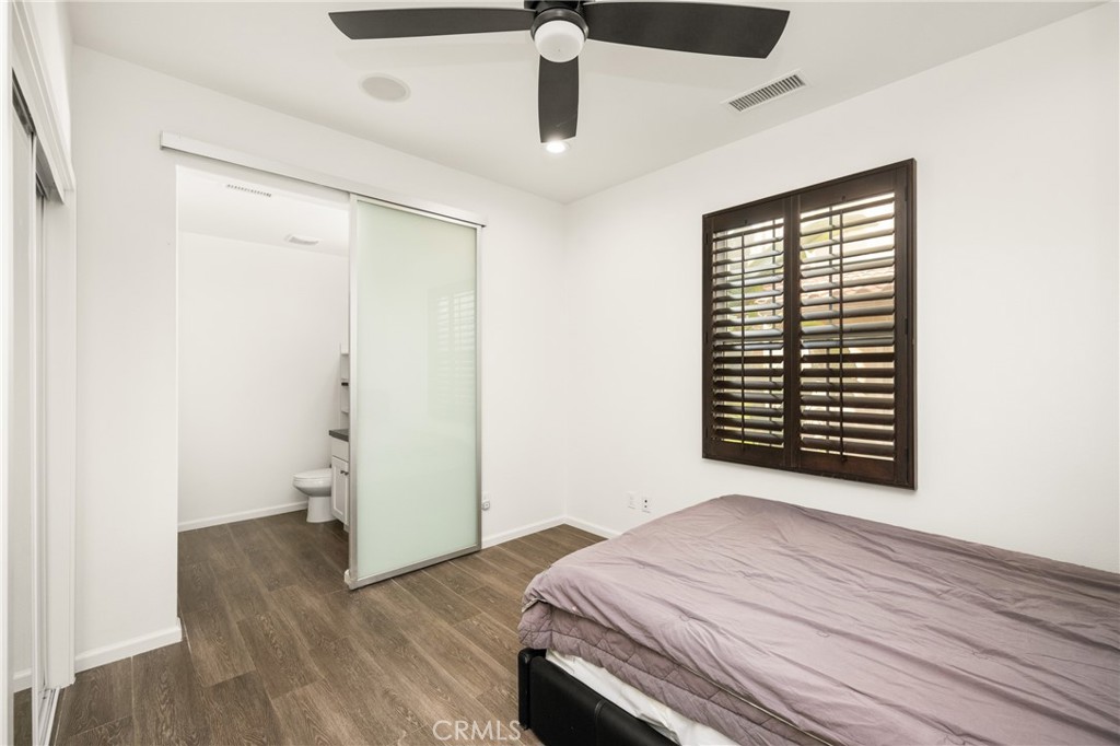 MLS #OC25262419 image #4