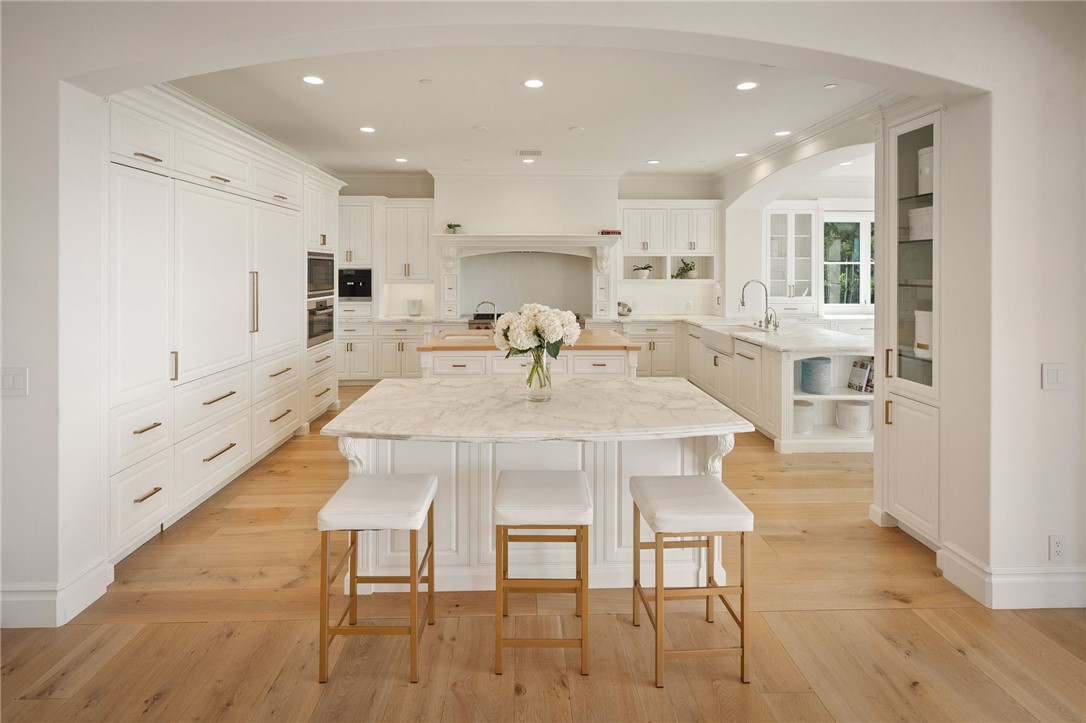 MLS #OC25262428 image #17