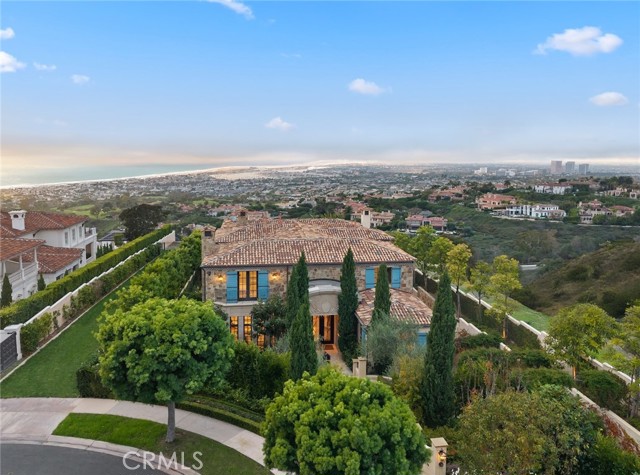 MLS #OC25262428 image #2