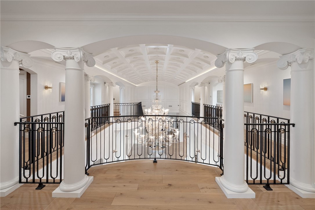 MLS #OC25262428 image #32