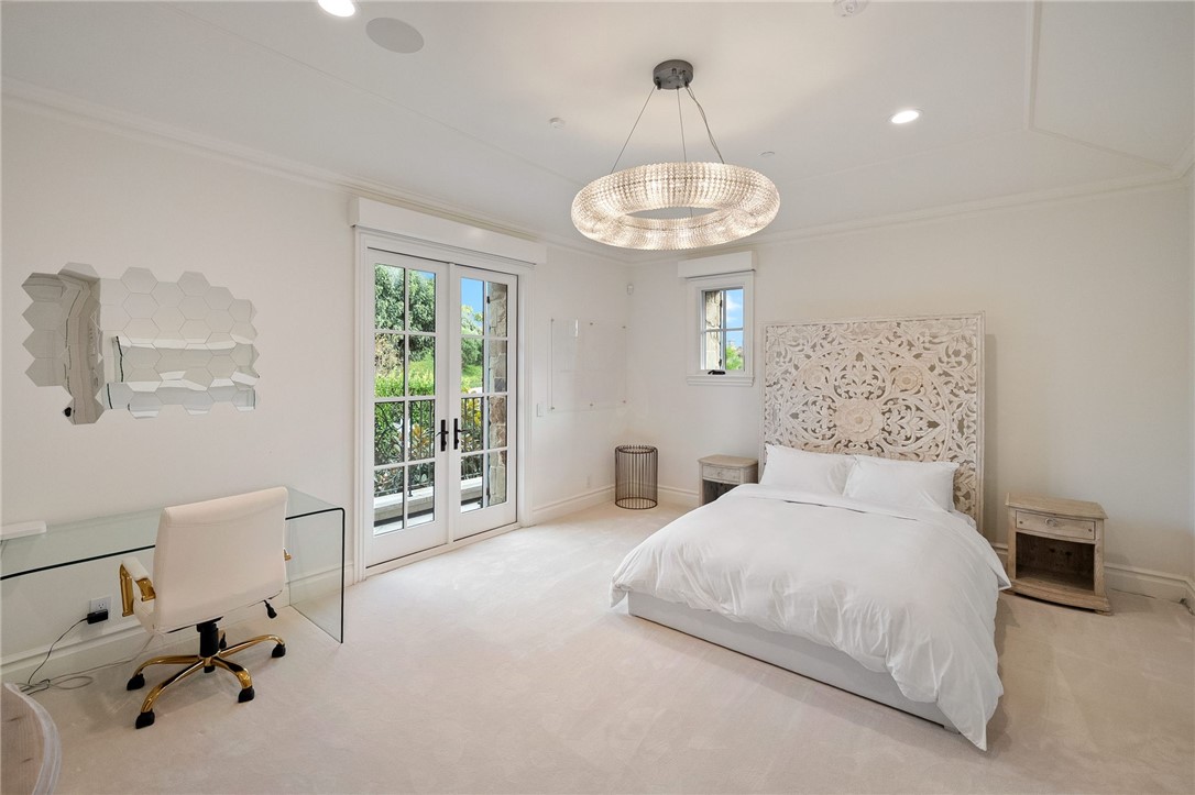 MLS #OC25262428 image #35