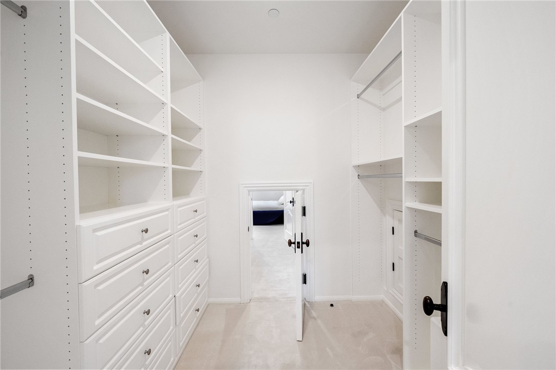 MLS #OC25262428 image #37