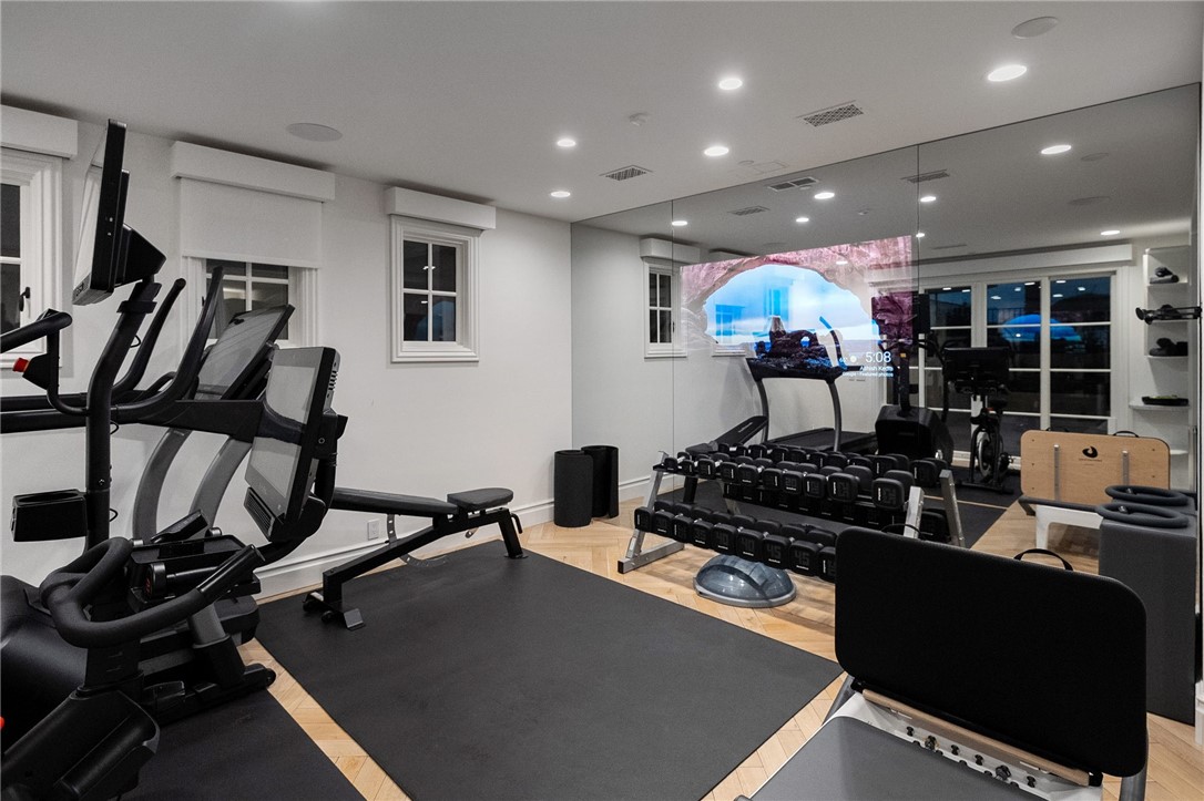 MLS #OC25262428 image #42